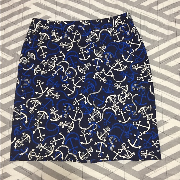 2/$10 Banana Republic ladies Skirt Sz 6⚓️ - Picture 2 of 10